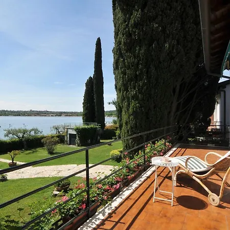 Cecilia Fronte Con Aria Condizionata E Ampio Giardino *