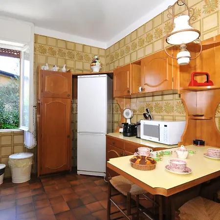 Cecilia Villa San Felice del Benaco